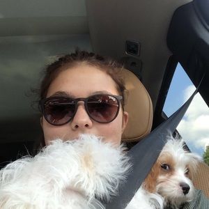 Meet your Posher, Harper